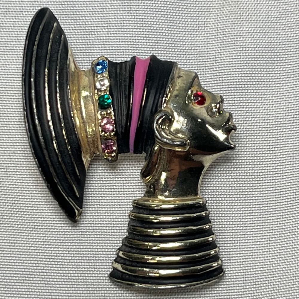 Vintage Egyptian Queen Nefertiti Brooch Gold Tone Enamel Rhinestone Pin 2 Inch